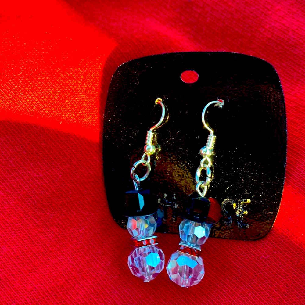 Snowman dangle earrings